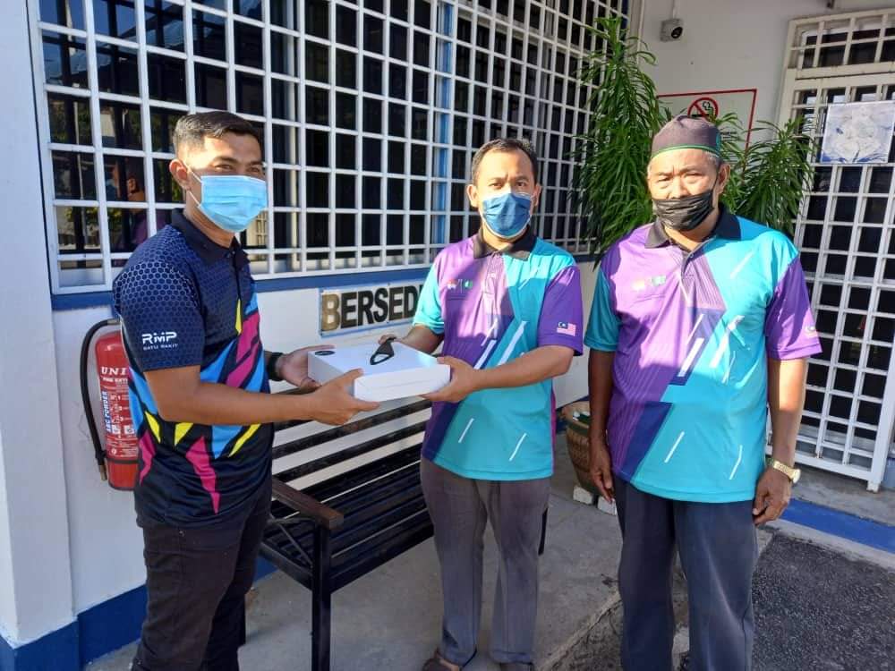 PKM Batu Rakit Zahir Penghargaan Sempena Hari Polis ke-215