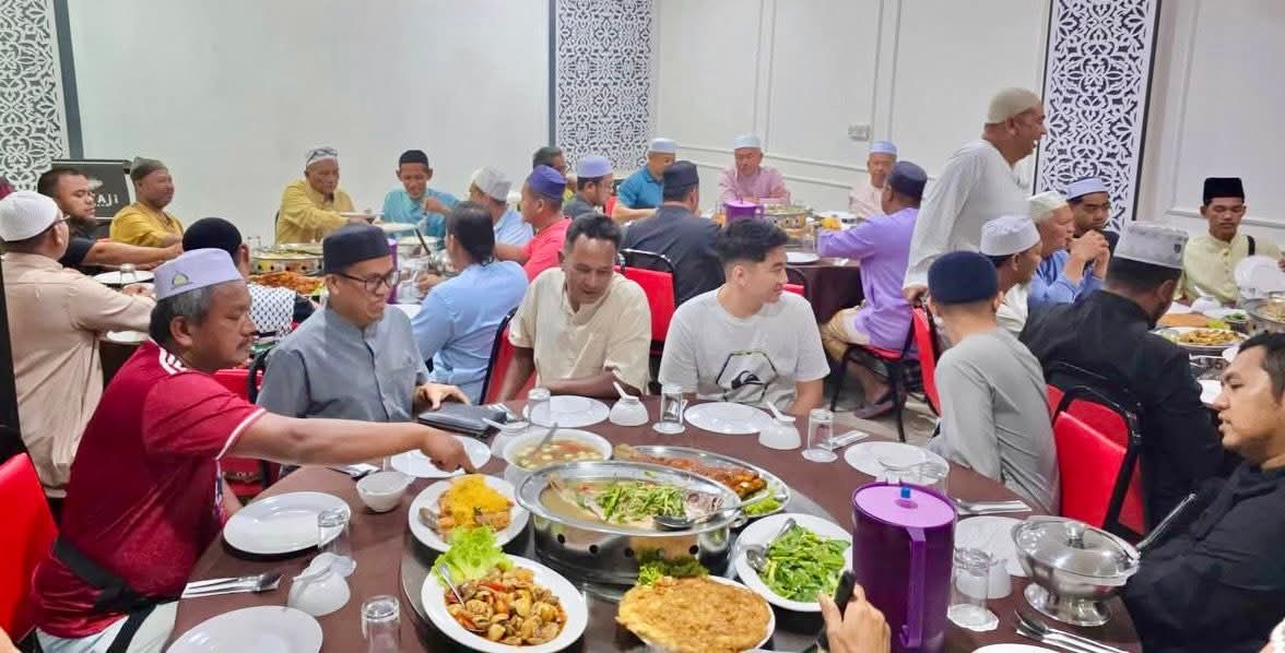 EXCO Terengganu Rai Sukarelawan Bawa Pulang Jenazah Nahas UPSI