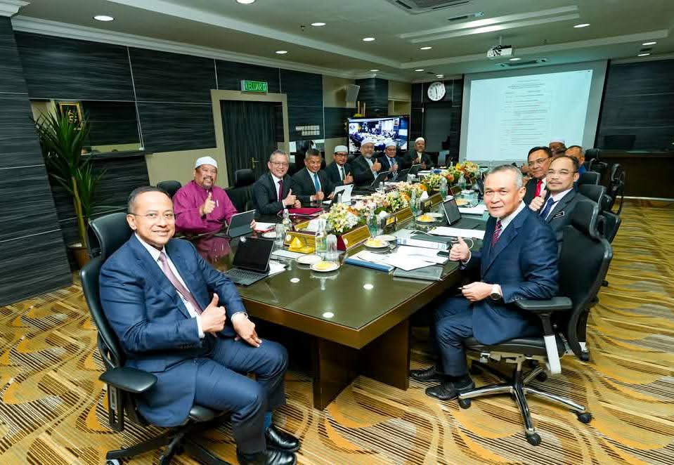 Amat Malang Jika Pendedahan Rafizi Benar