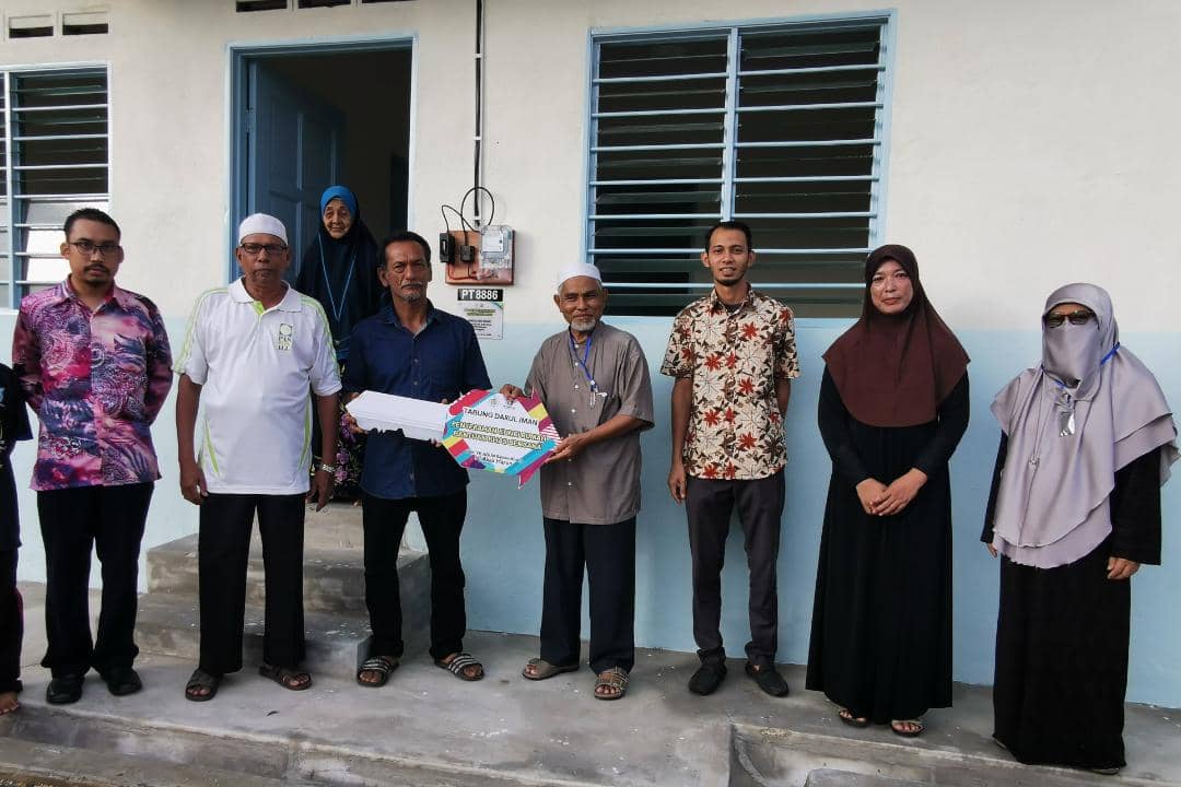 Keluarga Ahmad Afif Terharu Terima Rumah Baharu