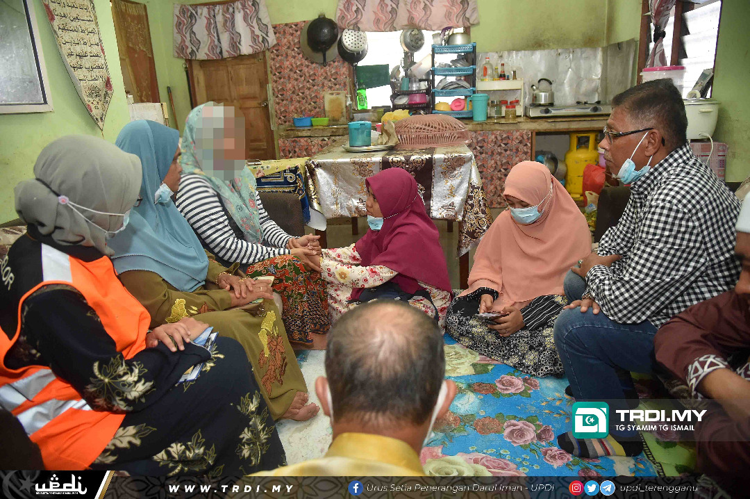 Pelik, Kenapa Ziarah Keluarga Suspek Pembunuh?