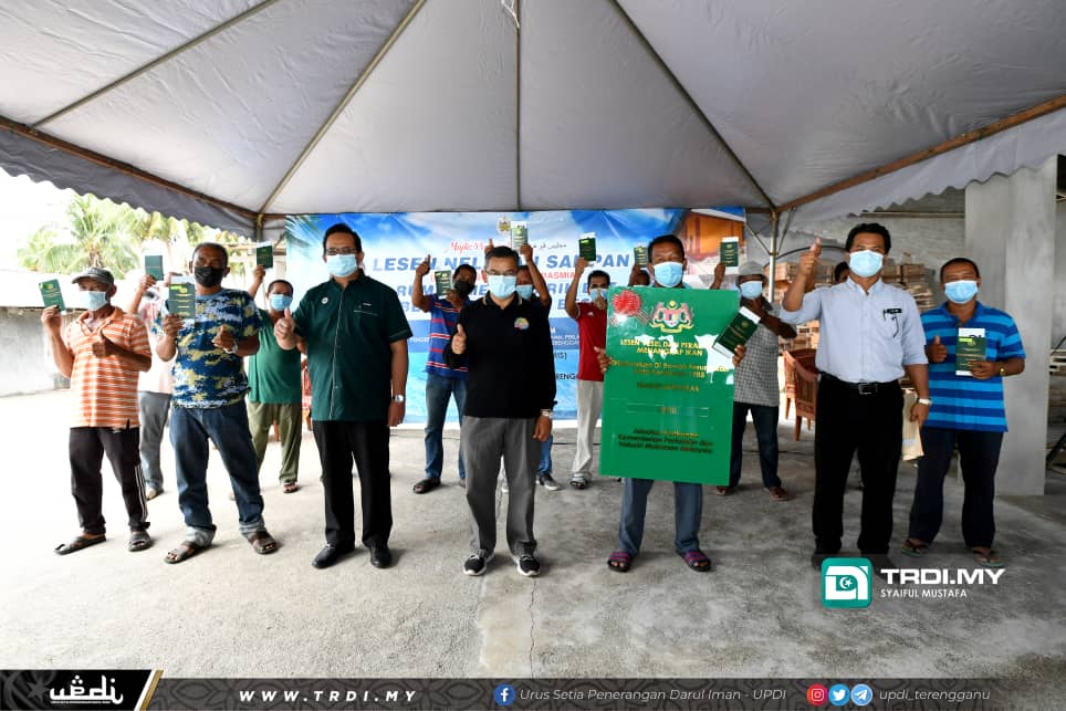 600 Nelayan Terengganu Terima Lesen