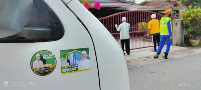 320 Ekor Ayam Diagih Kepada Penduduk Terlibat PKPD