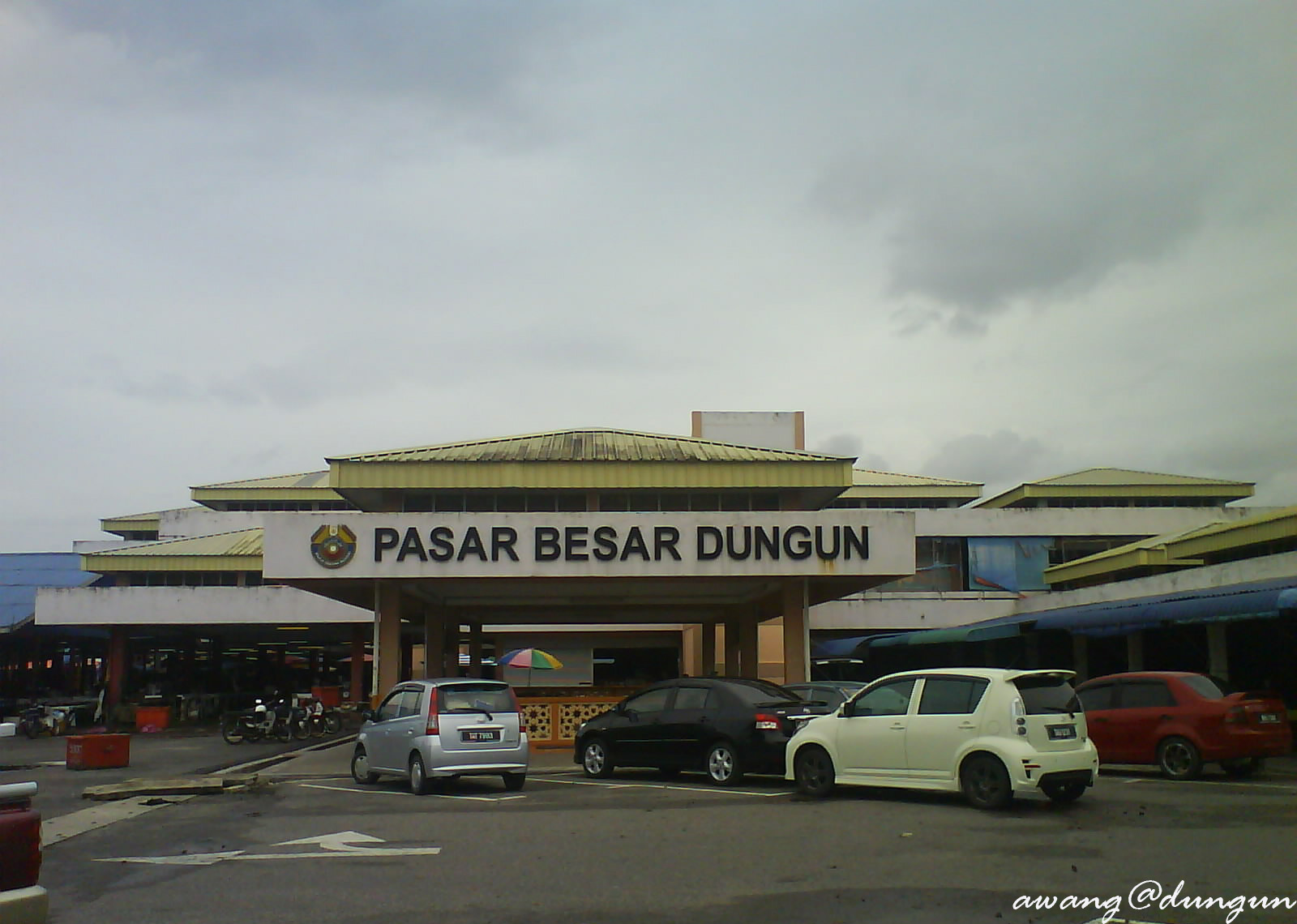 Pasar Besar Dungun Cetus Kluster Baharu, Diarah Tutup