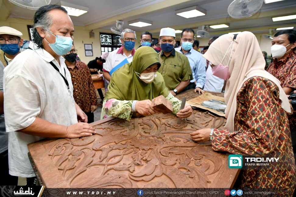 Lulus Peruntukan RM1.5 Juta Perkasa Ukiran Kayu Terengganu