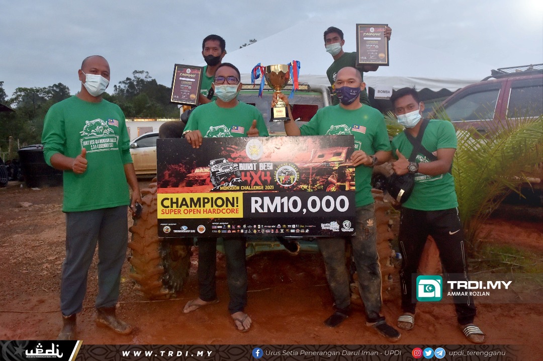 Pasukan Padat 4x4 Juarai Bukit Besi Monsoon Challenge