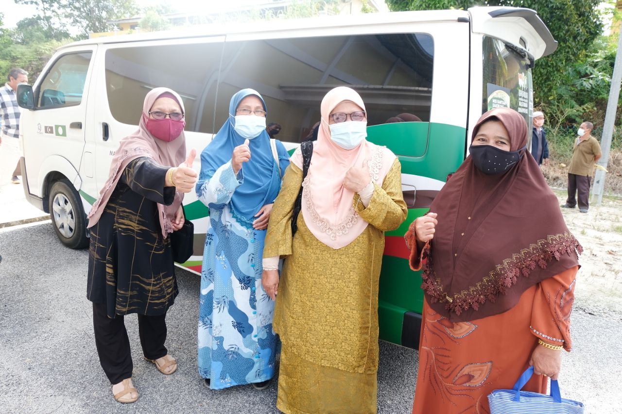 1,518 Warga Emas Air Putih Terima Pencen Rakyat