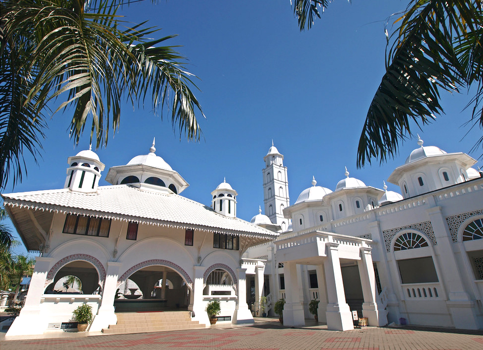 Masjid Diarah Sedia Kanopi Mencukupi
