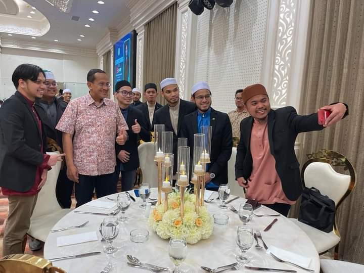 Mahasiswa Timur Tengah Terharu Keprihatinan Kerajaan Negeri