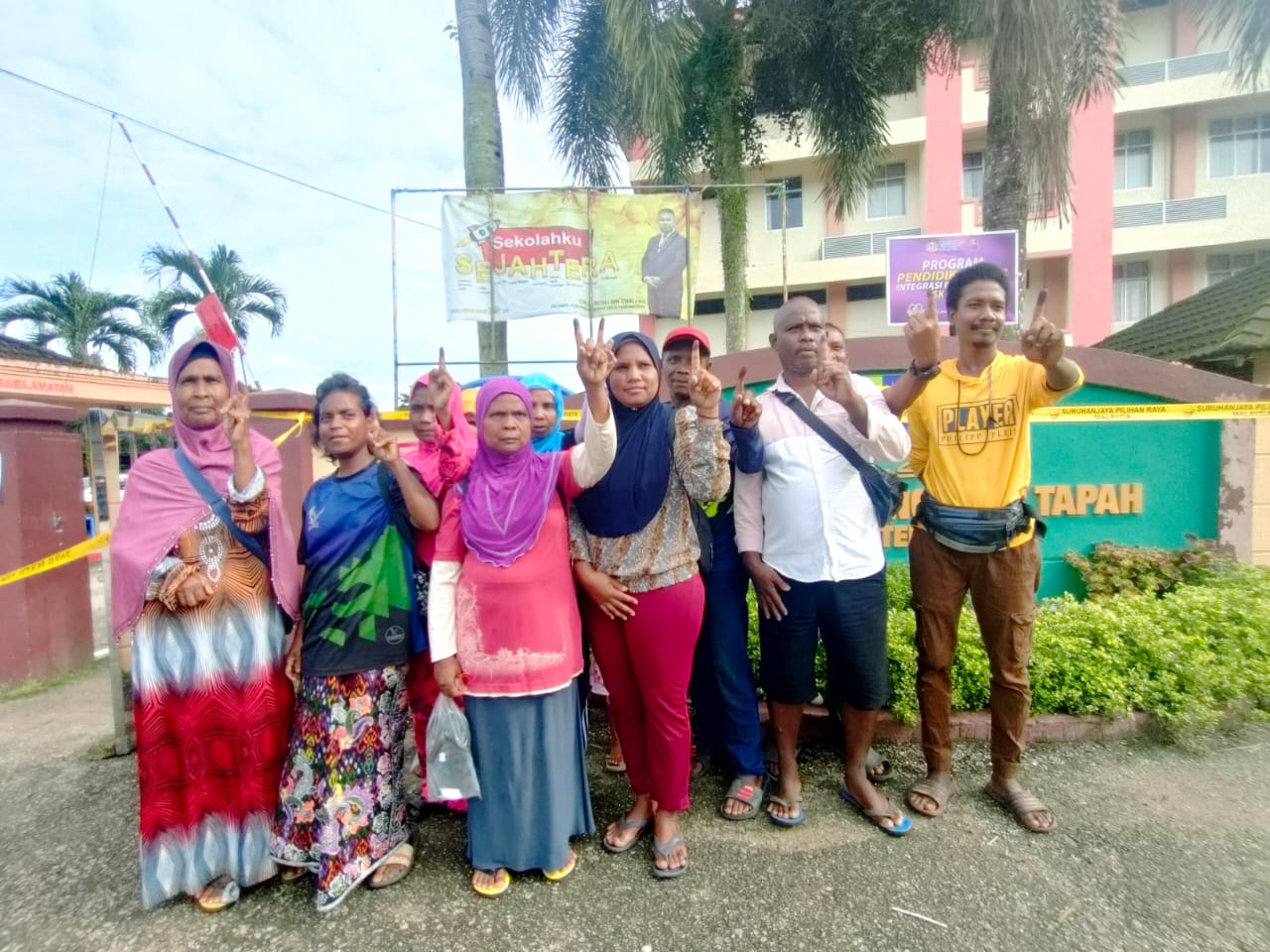 PRU15: Orang Asli Sungai Berua Tunai Tanggungjawab