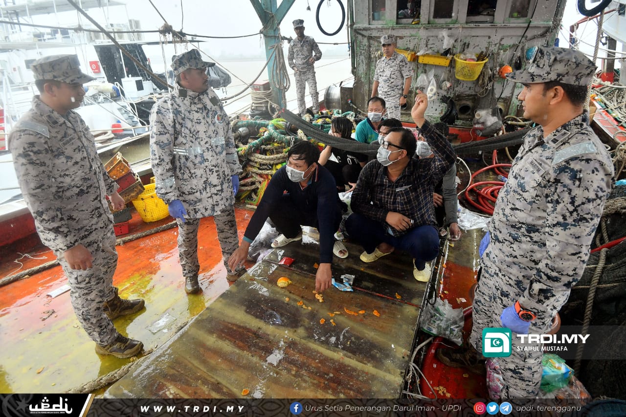 35 Jam 'Heret' Bot Nelayan Asing ke Jeti