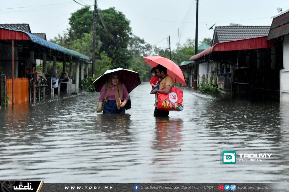 Banjir Paling Teruk Rumah Sewa Dinaiki Air