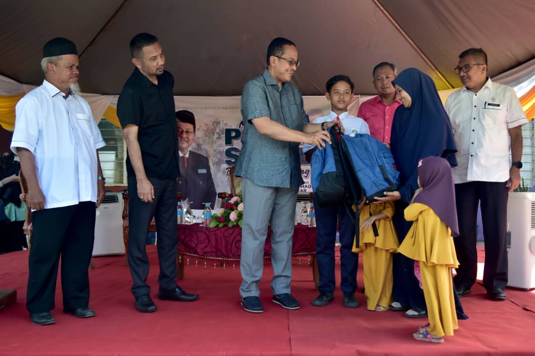 'Double Claim' Punca Lewat Agih Bantuan Banjir