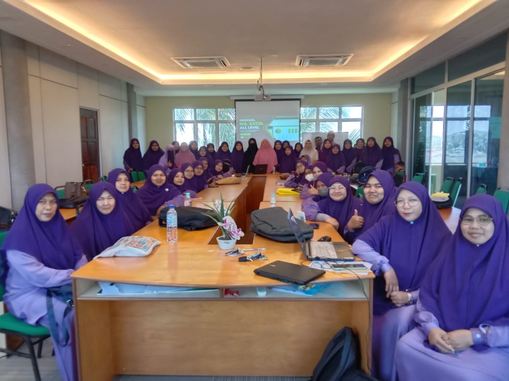 UPDI Marang Anjur Bengkel 'Microsoft Excel'