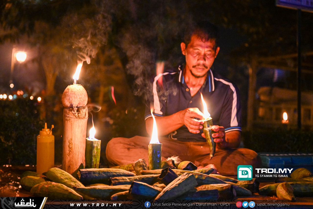 5,000 Pelita Raya Terangi Kampung Budaya