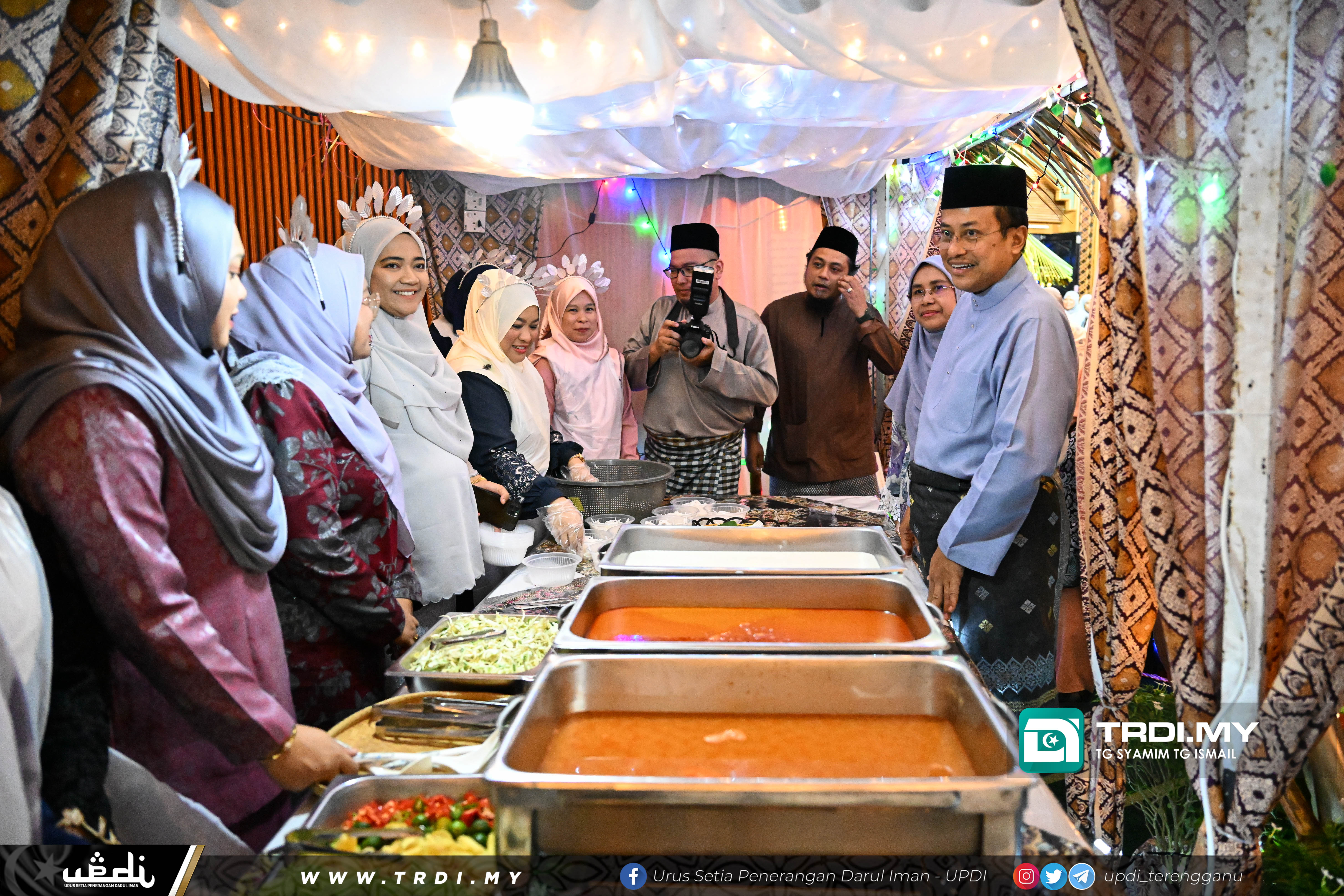 YAB MB bersama To’ Puan Seri menghadiri Majlis Sambutan Hari Raya Aidilfitri KWDI 2023 bertempat di Tingkat U2 Wisma Darul Iman