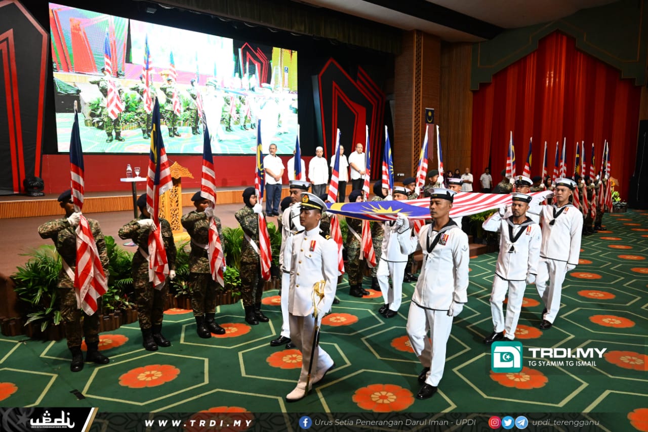 Terengganu Semarak Kempen Kibarkan Jalur Gemilang