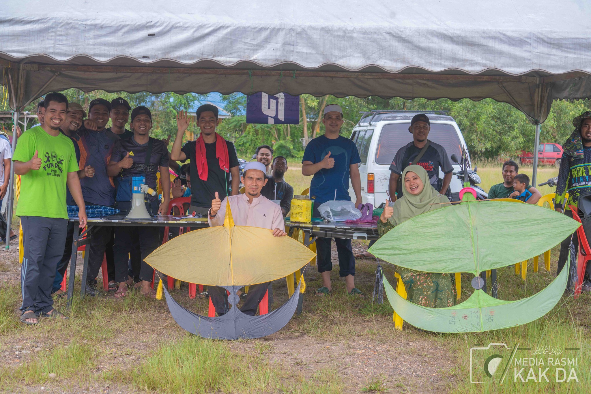 Generasi Muda Pertahan Tradisi Wau Bulan