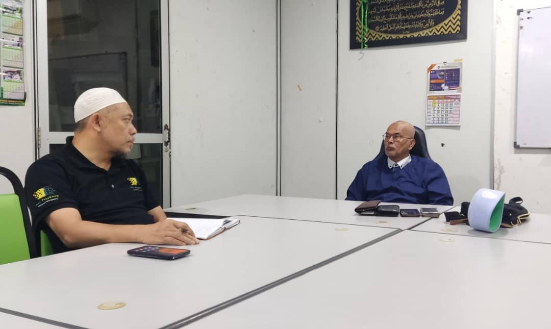 100 Sukarelawan Dungun Siap Sedia Hulur Tenaga Bantu Mangsa Banjir