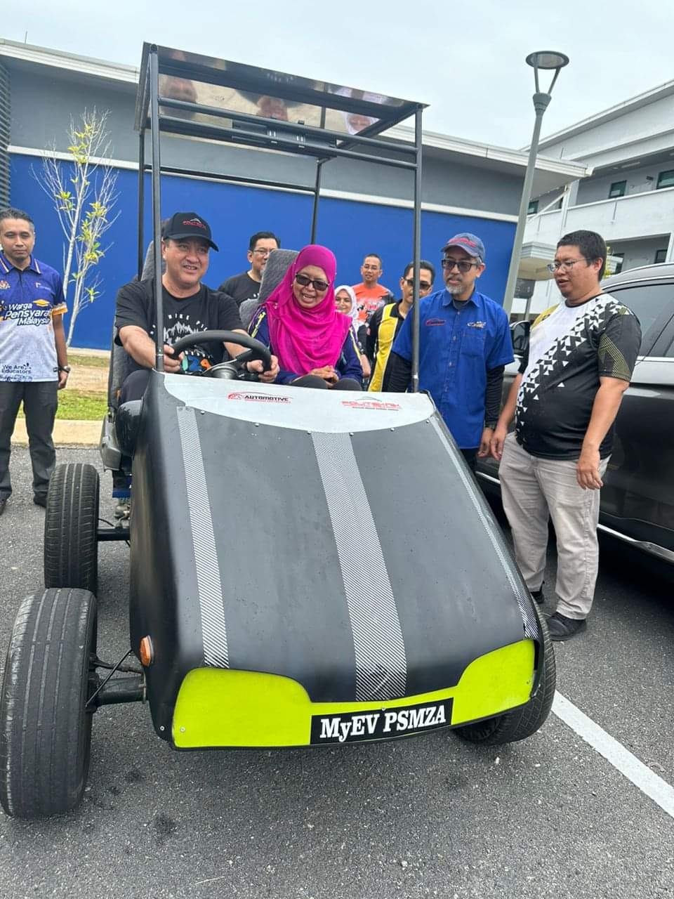 Politeknik Dungun Cipta Kereta Elektrik
