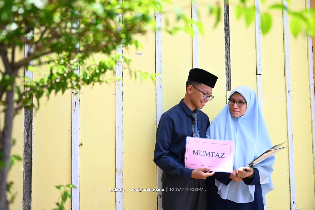 Anak Guru Muncul Pelajar Terbaik STAM 2023