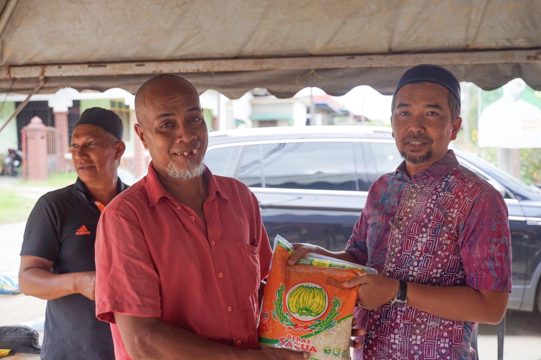 63 Orang Asnaf Terima Sumbangan Komuniti