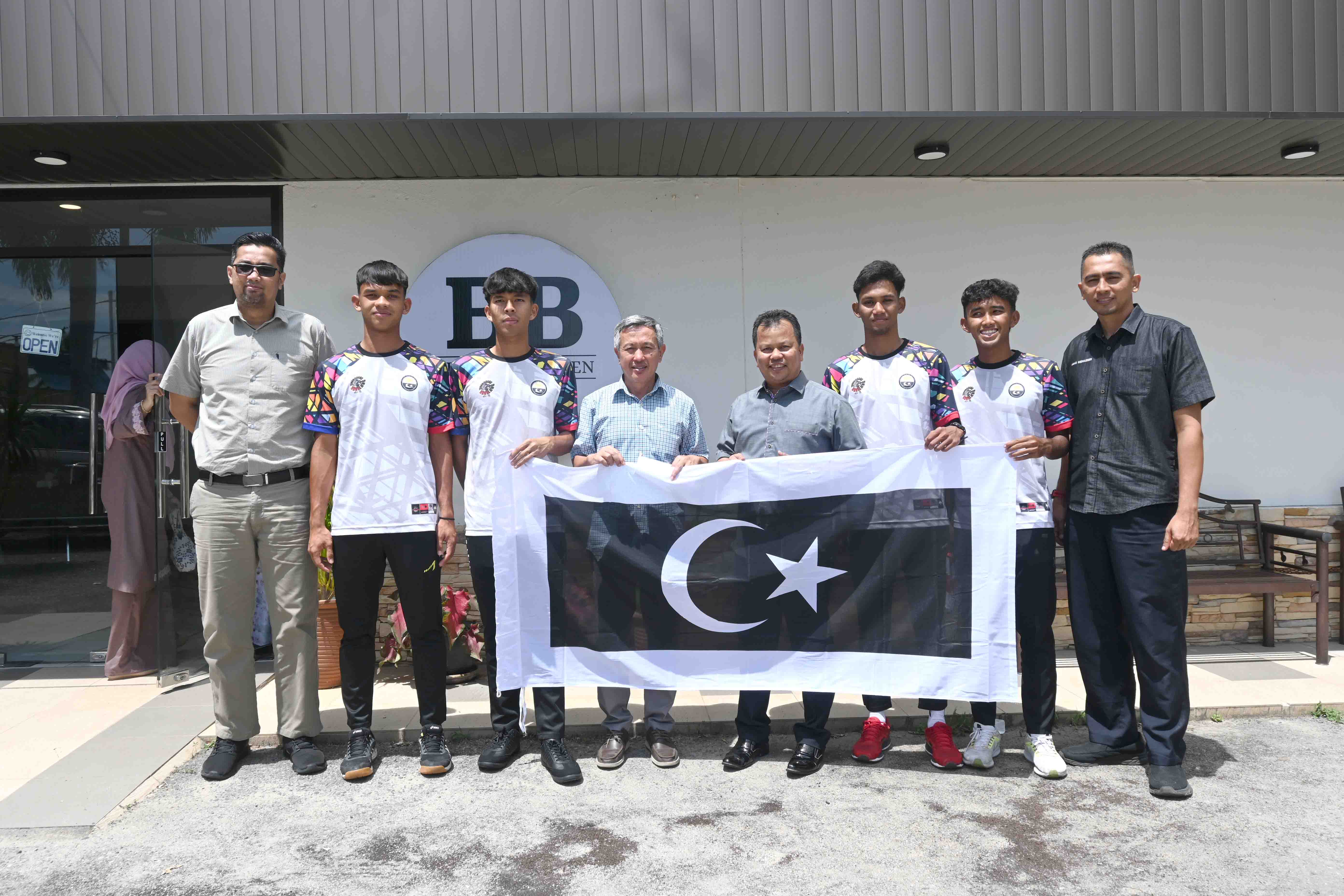 Bola Tampar Pantai SUKMA Sasar 1 Emas