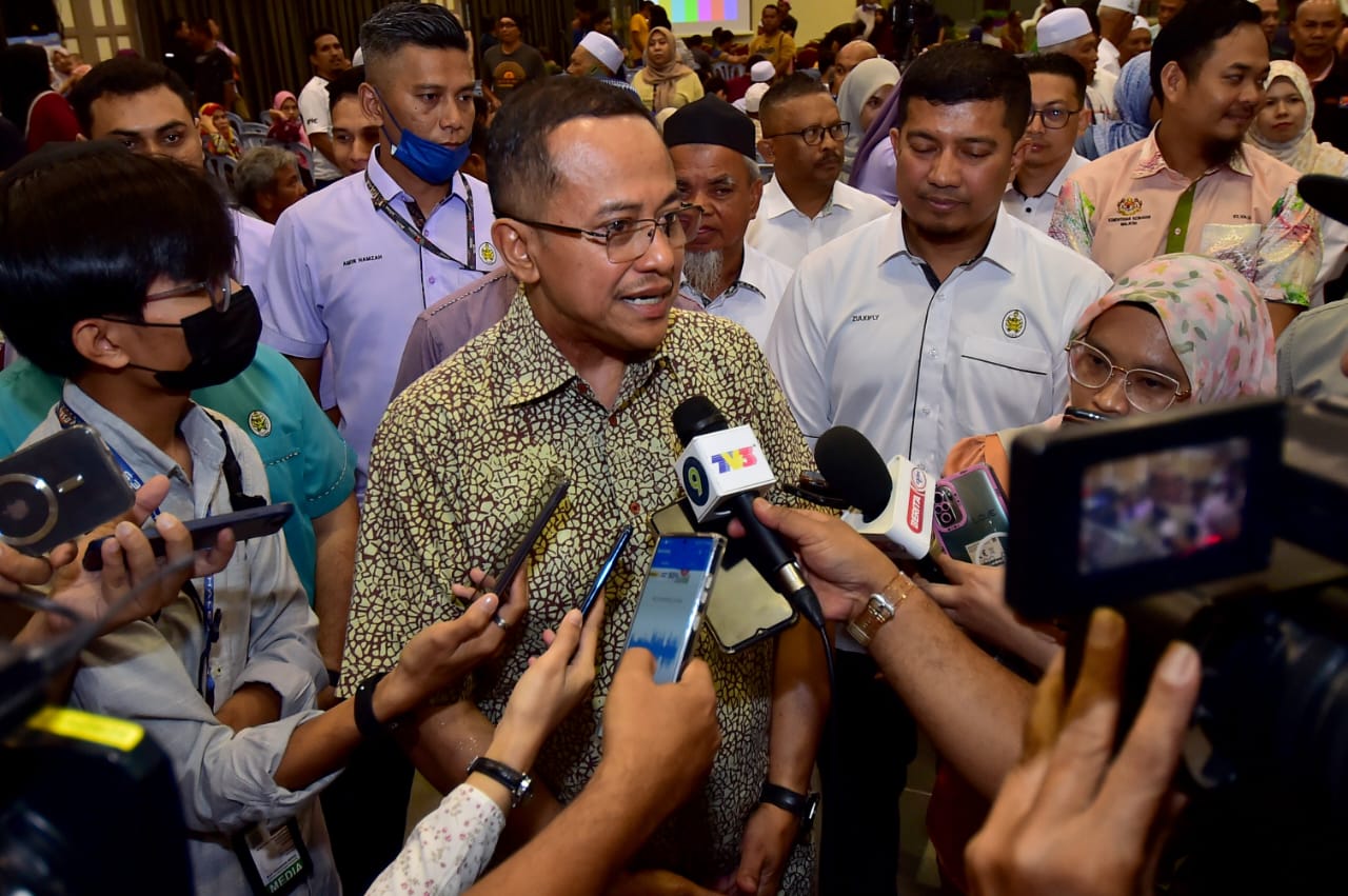 Rakyat 'Tegur Kerajaan' di Sungai Bakap