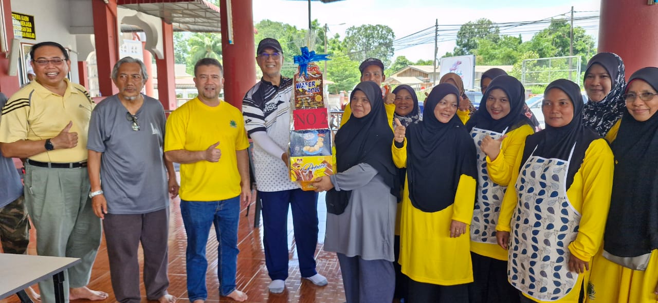 Sembilan Kawah Bubur Asyura Untuk 1,125 Keluarga