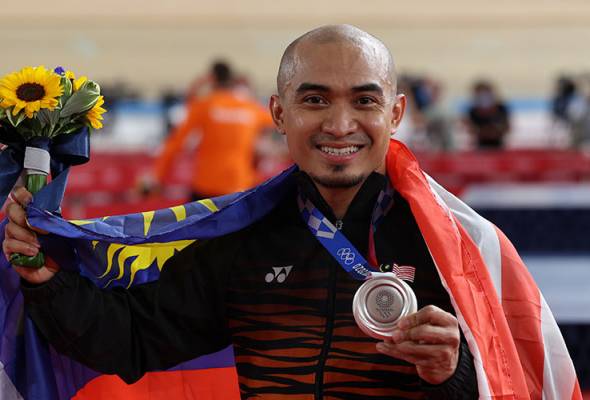 'Kita Harap Azizulhasni Mampu Hadiahkan Emas Sulung'- Hishamuddin