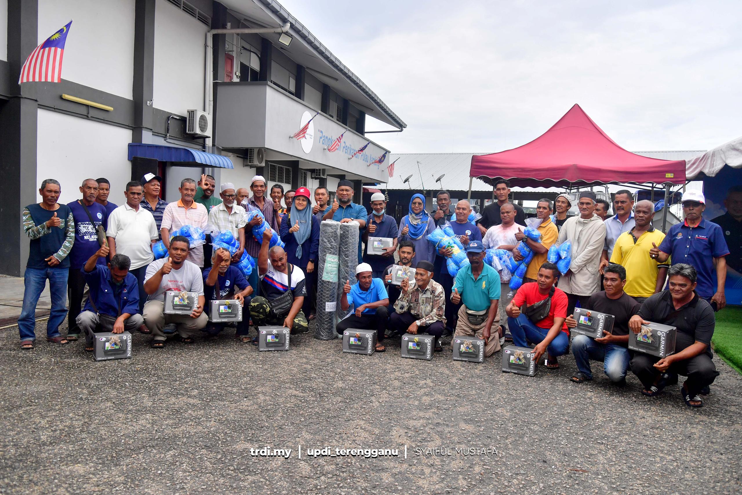 Kerajaan Negeri Peruntuk RM300,000 Bantuan Peralatan Kepada Nelayan