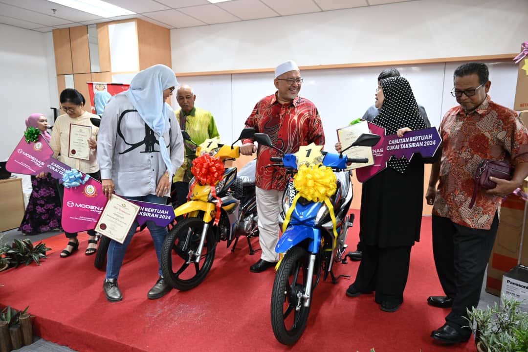 Pembayar Cukai Taksiran Premis Perniagaan Terima Penghargaan