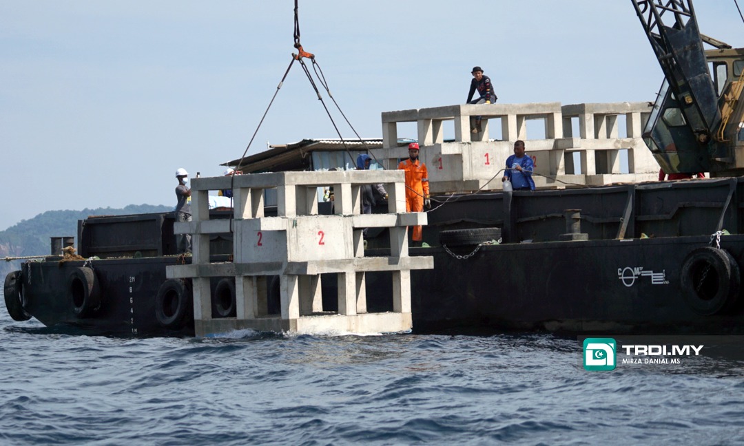 Terengganu Rancang Labuh 140 Tukun Tiruan