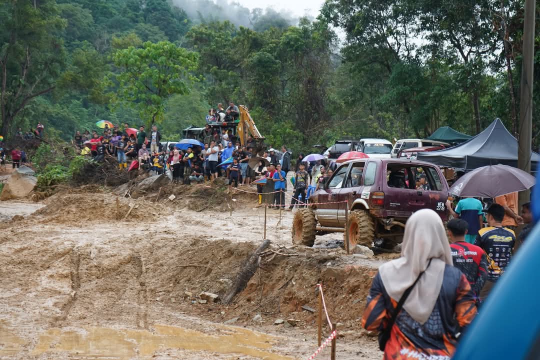 Trek Semula Jadi Bukit Jejulong Tarik Minat Peminat 4X4
