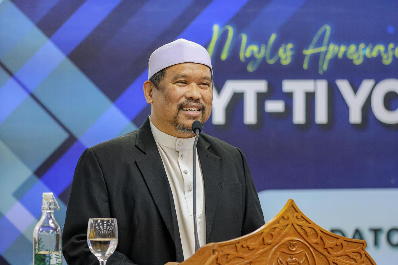 Terengganu Salur RM5 Juta Setahun Biasiswa Pelajar Cemerlang