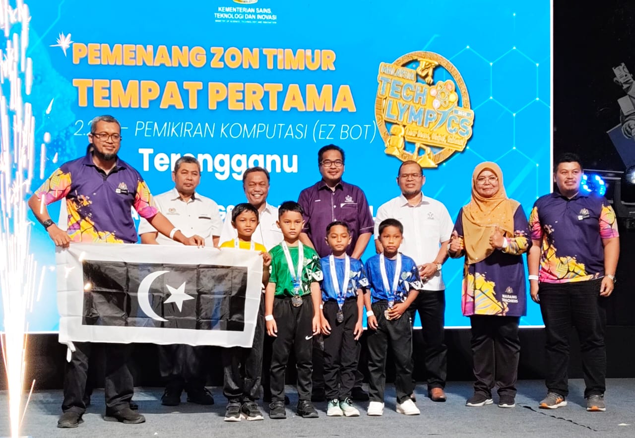 SK Bukit Jejulong Juara EZBOT Malaysia Techlympics Zon Timur