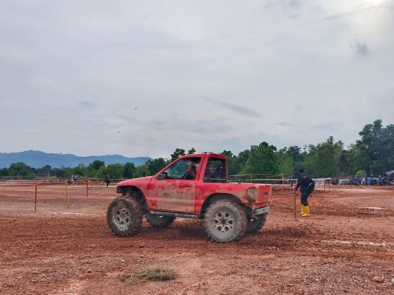 4x4 Ingin Terus 'Menari' Di Terengganu