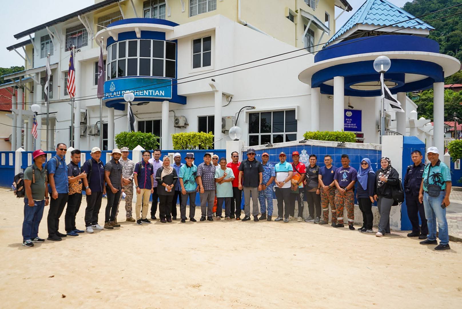Pasukan Menyelamat Khas Ditubuh di Pulau Perhentian, Pulau Lang Tengah