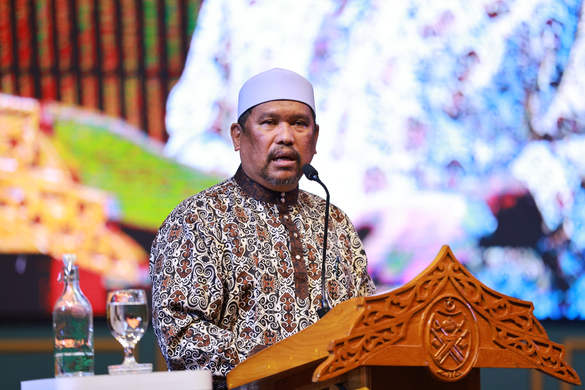 Perkukuh Pendidikan Turath Bagi Bendung Krisis Akhlak Pelajar