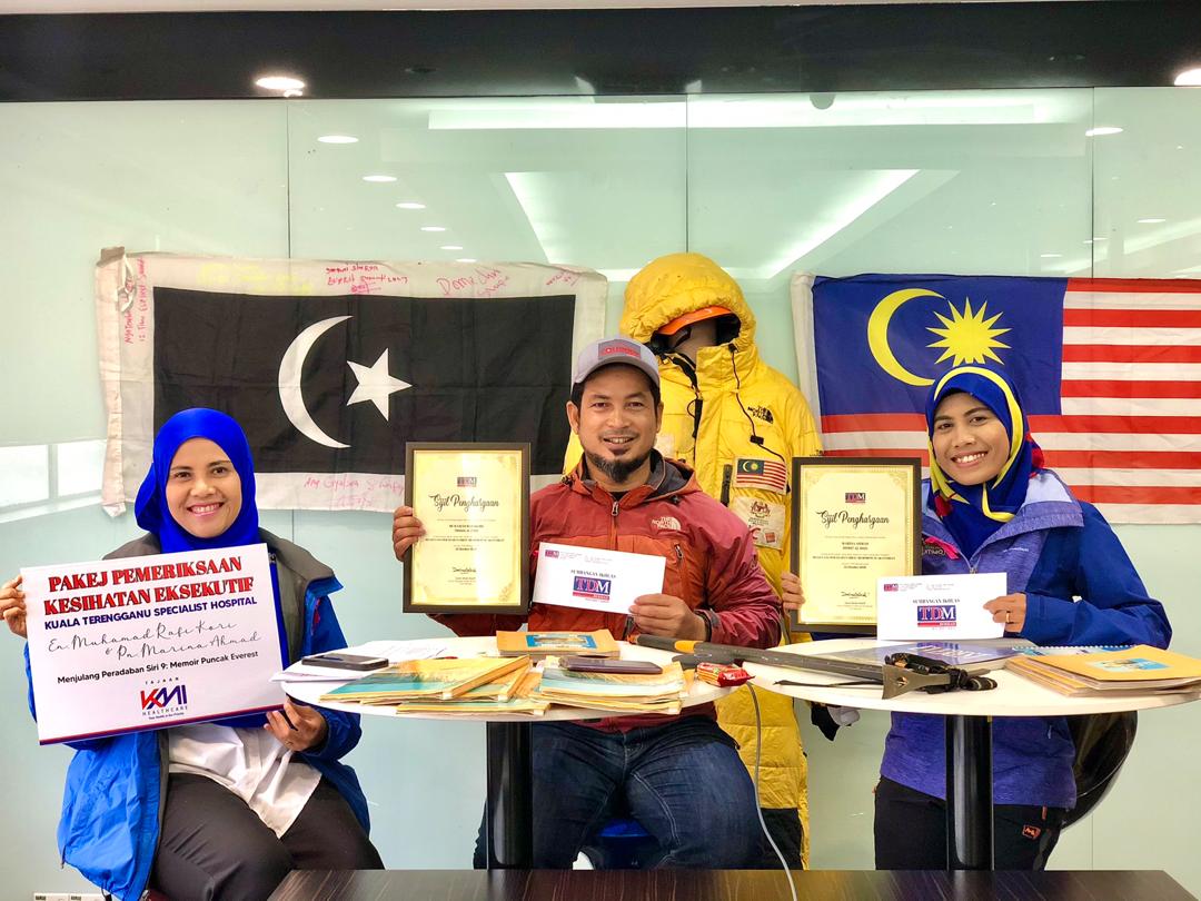 TDM Berhad Jejak Kisah Kejayaan Anak Terengganu Pertama Tawan Puncak Everest