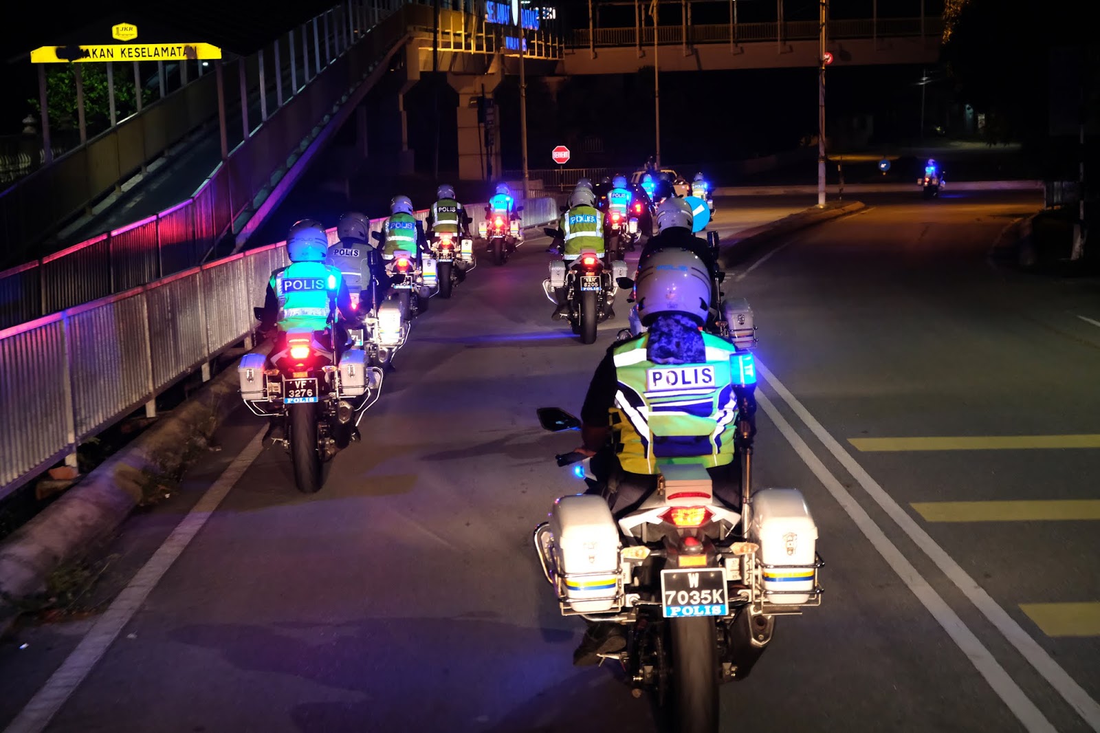 PDRM, ATM Ronda Kawasan Rumah Pada Aidilfitri