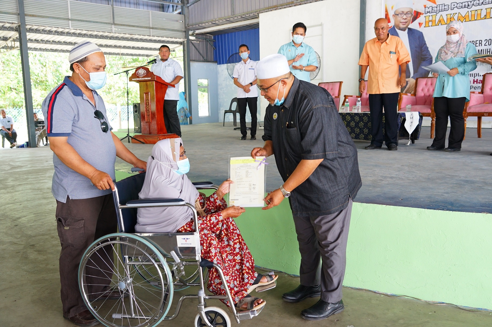106 Peserta RTB Terkilan Di Kijal Terengganu Terima Geran