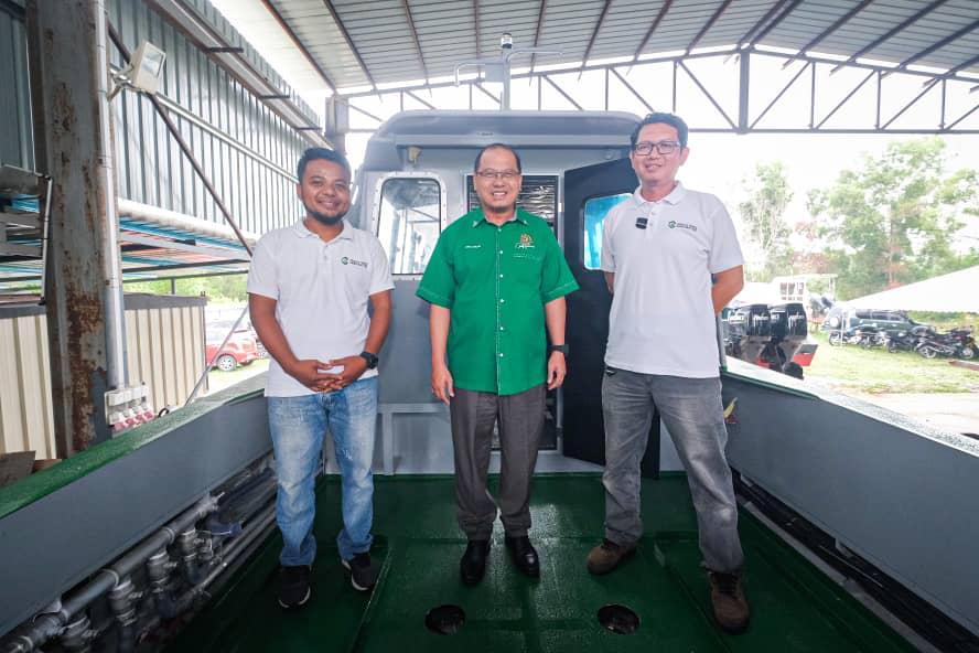 Kejayaan Anak Terengganu Bina Kapal Membanggakan-Amzad