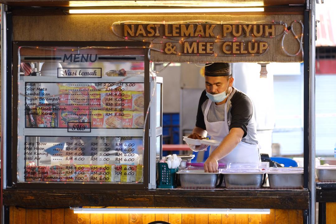 Medan Selera Jerteh Mula Beroperasi