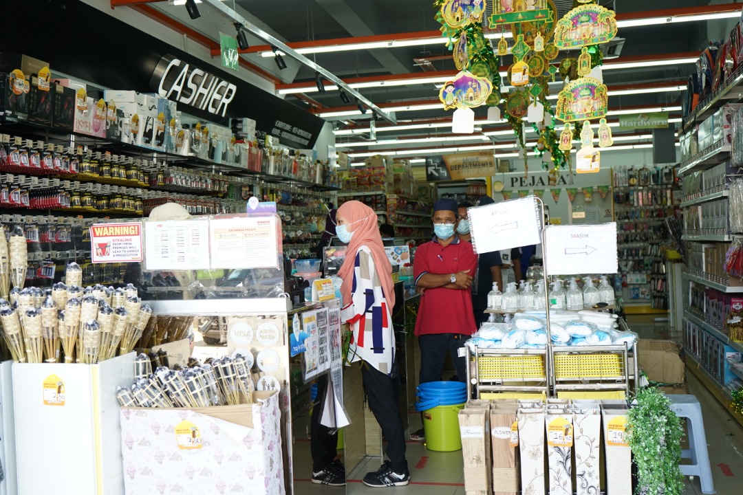 Masyarakat Hulu Terengganu Terus Patuhi PKPB