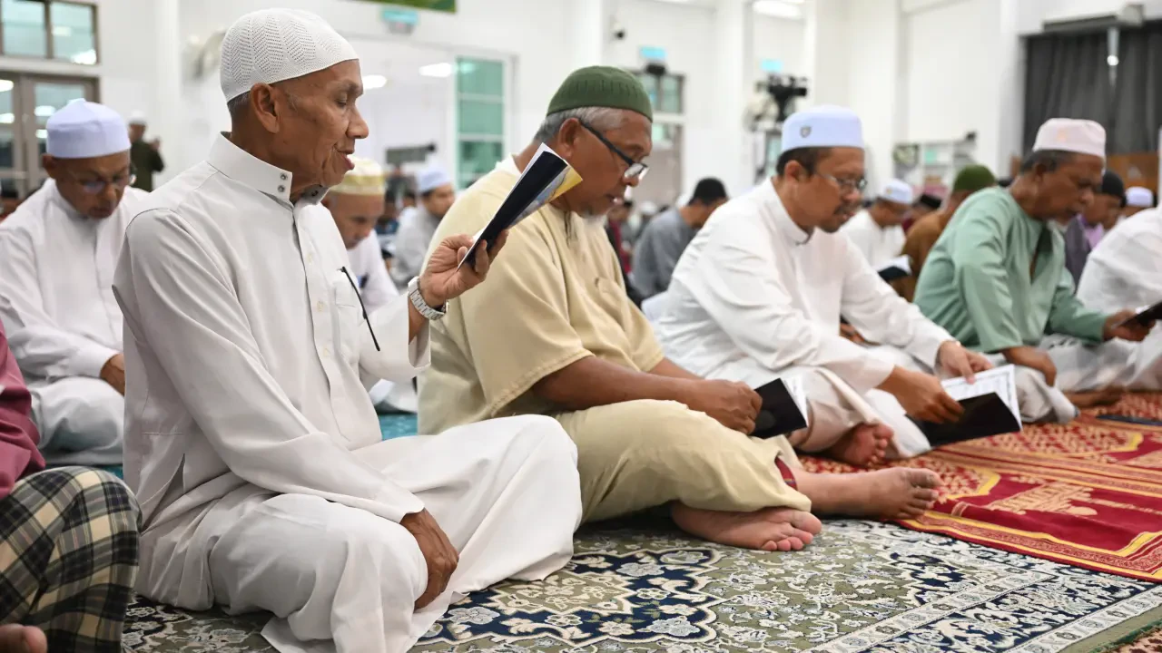 Dr. Khalil Seru Hijrah Pemikiran dan Budaya Kerja