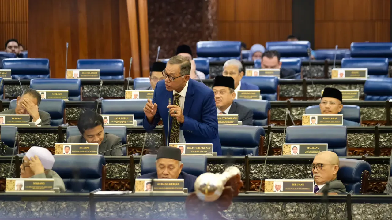 Rosol Persoal Pengecualian Syarikat Teknologi Gergasi Daripada Akta Keselamatan Siber