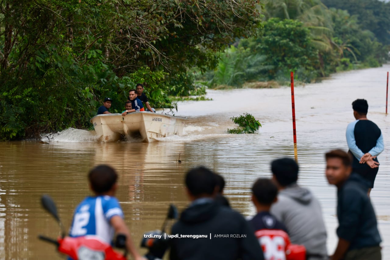Tujuh Jalan di Terengganu Ditutup Sepenuhnya Akibat Banjir