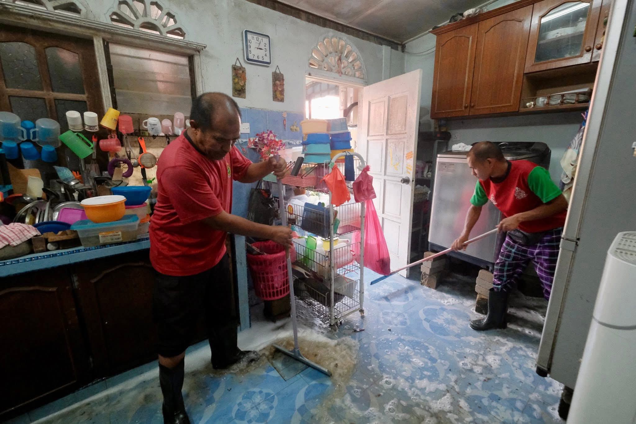 Banjir Terengganu Kian Pulih, 1,206 Mangsa Masih Di PPS