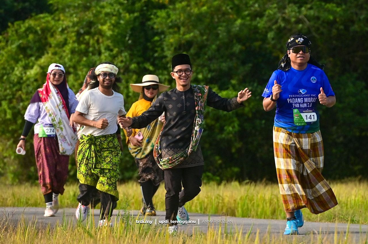 Riuh Sekampung! Hampir 1,000 Gegar Padang Maras